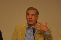 Ren&eacute; Avil&eacute;s Fabila recibe homenaje por trayectoria en la Sala M. Ponce del Palacio de Bellas Artes - 50 a&ntilde;os de Literatura - Protagonistas de la literatura mexicana.  Participantes: Miguel Sabido, Silvia Molina, Ren&eacute; Avil&eacute;s, Jos&eacute; Agust&iacute;n, Eraclio Zepeda y Bernardo Ruiz