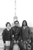 Ren&eacute; Avil&eacute;s Fabila con Rosario y su hermana Iris Santacruz Fabila