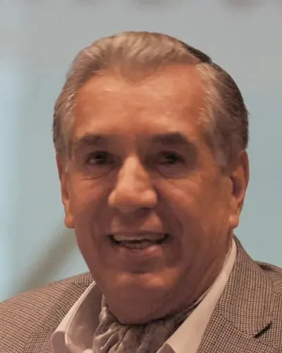 René Avilés Fabila
